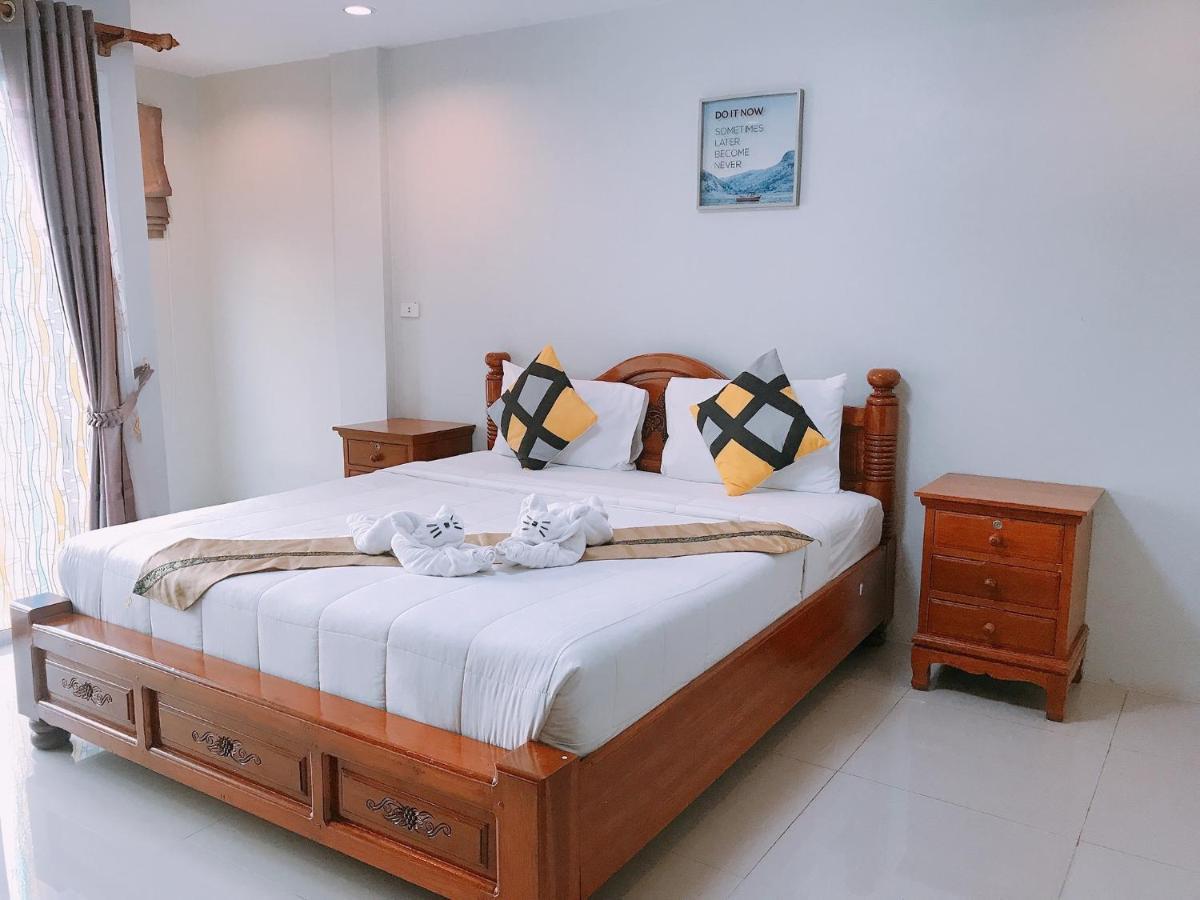 Supachai Inn Ban ba Ngan エクステリア 写真